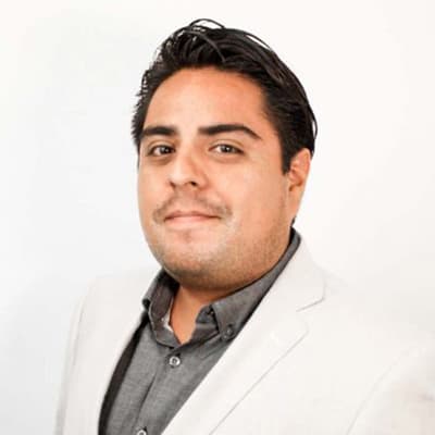 ramiro-laguna ramiro-laguna